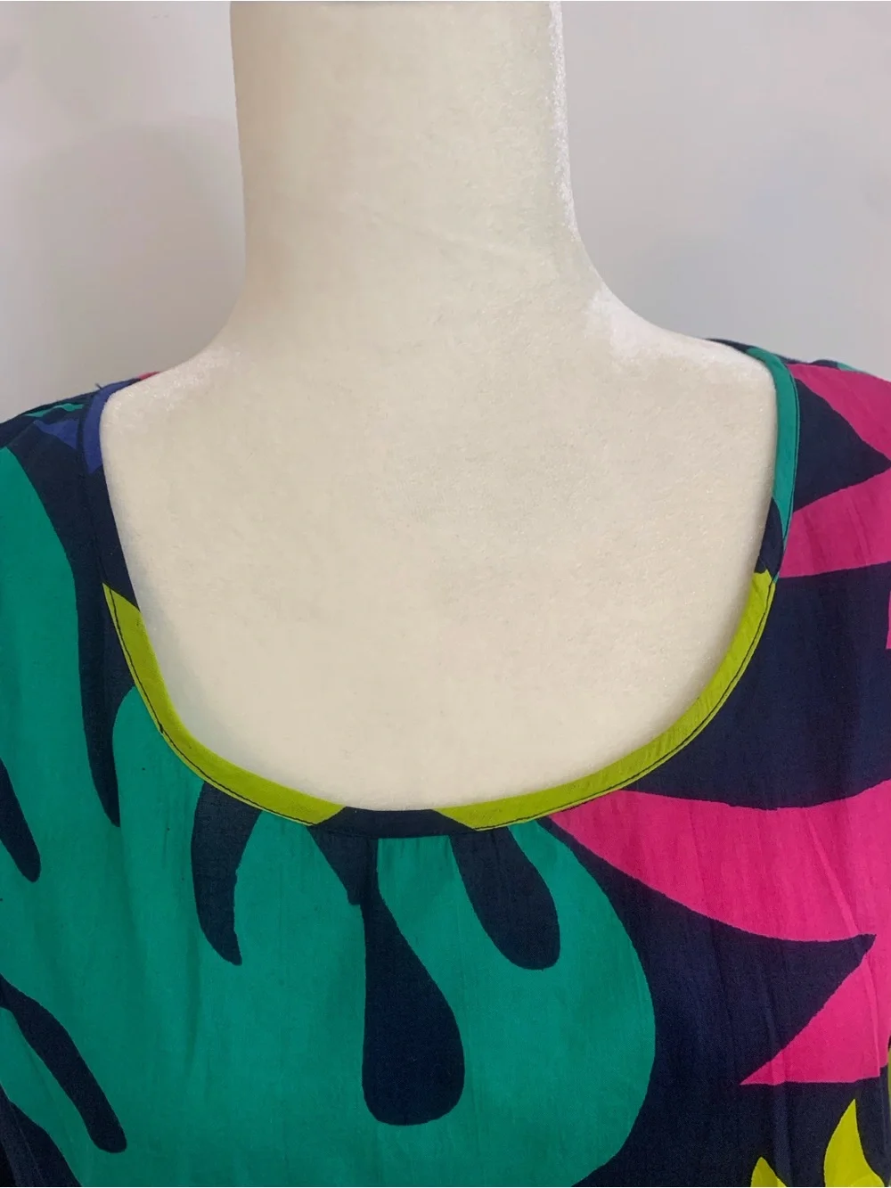 Vibrant Tropical Print Midi Dress - Green/Pink/Blue - Picture 3 of 8